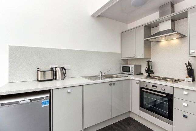 Thumbnail Flat to rent in Stockwell Street, City Centre, Glasgow