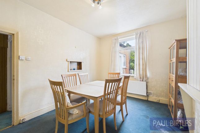 58, Victoria Road, Manchester photo 4