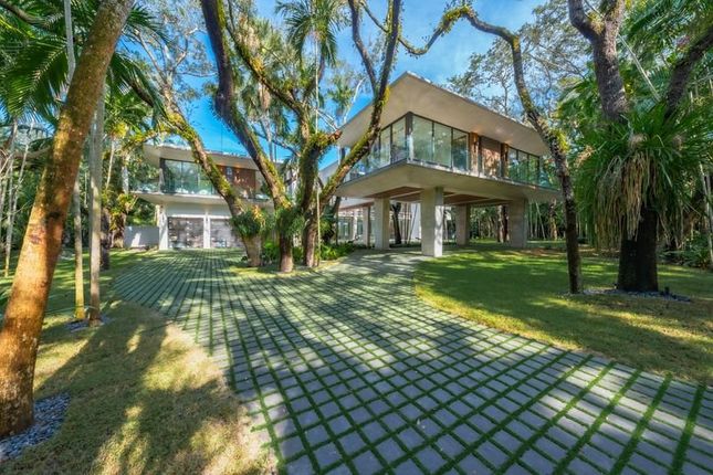 Property for sale in Oak Lane, Coral Gables, 33156