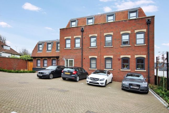 1 Bedroom Flat