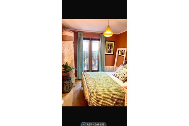 B Portnall Road, London photo 5