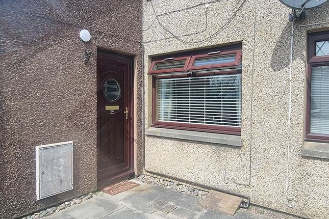 Thumbnail Flat to rent in 35 Falkland Avenue, Cove Bay, Aberdeen