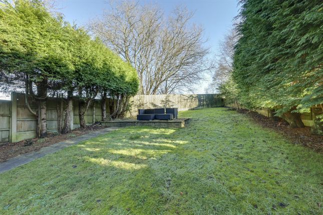 58, Mercer Crescent, Rossendale photo 4