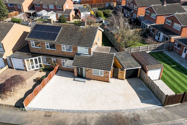 1 Shirley Drive, Leicester photo 2