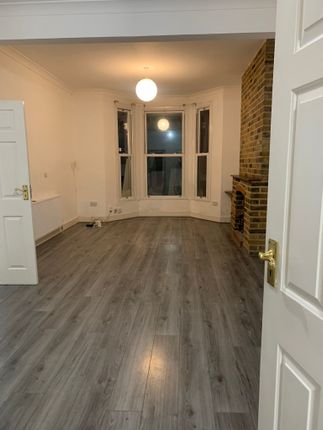 20, Albany Road, London photo 5