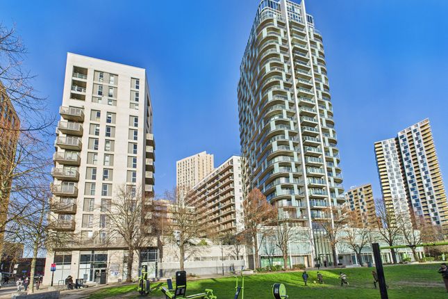 Flat 203, Sienna Alto 2, Cornmill Lane, LONDON photo 3