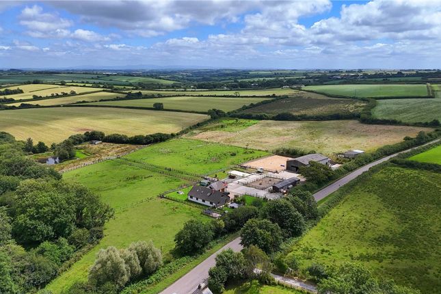 5-bed house on Waterlands Park, Holsworthy, £800,000