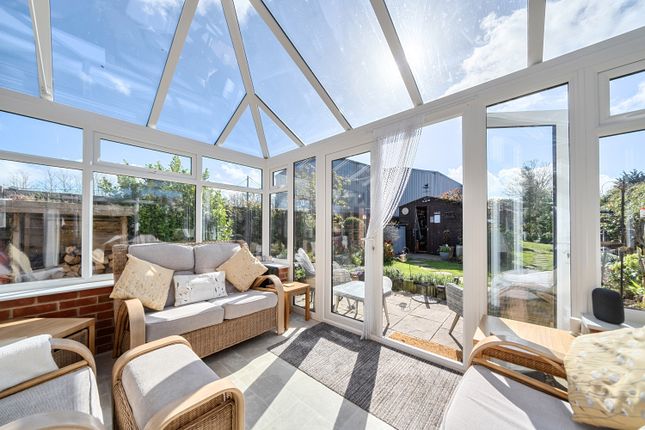 1, Burgess Green Hacklinge, Deal photo 3