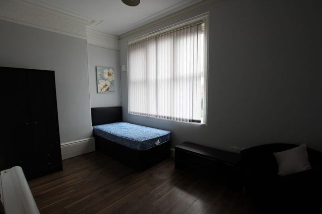 83, Bishopton Lane, Stockton-On-Tees photo 5