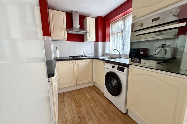 185, Albion Road, Surrey photo 4