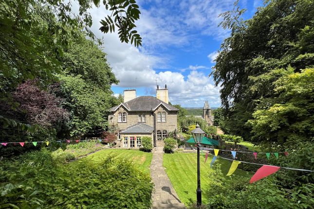 Country house for sale in Upper Wilshaw, Wilshaw, Holmfirth