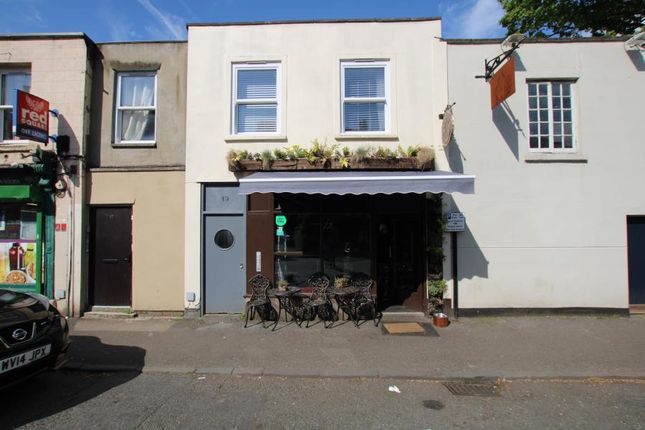 Studio to rent in Cotham Road South, Kingsdown, Bristol