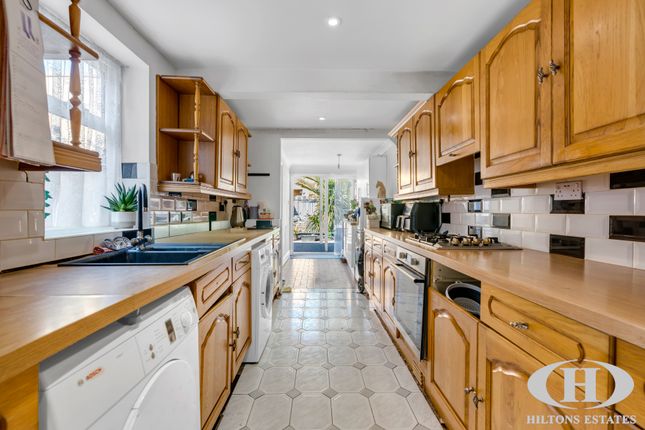 57, Albert Road, West Drayton photo 4