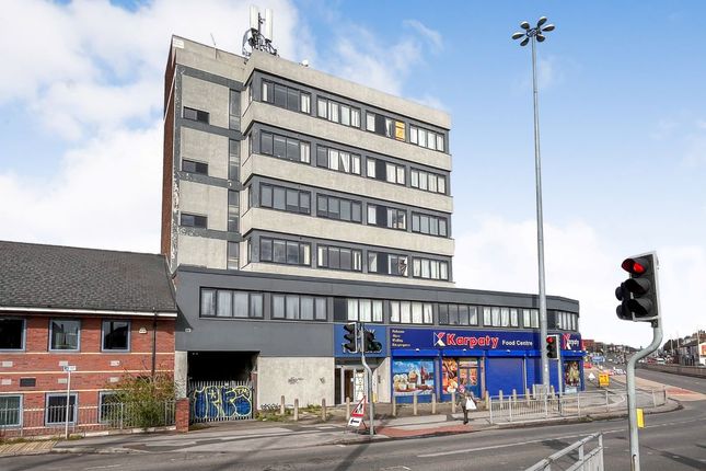 Thumbnail Flat for sale in Flat 28 York Towers, 383 York Road, Leeds, West Yorkshire