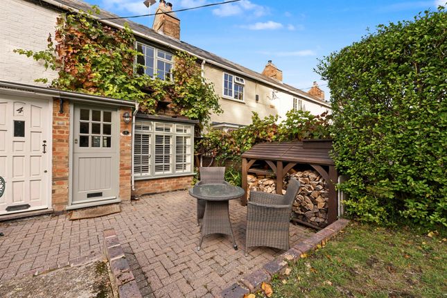 2-bed terraced on Buckland Road, Aylesbury, £395,000