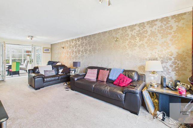 40, Humber Drive, Bury photo 2