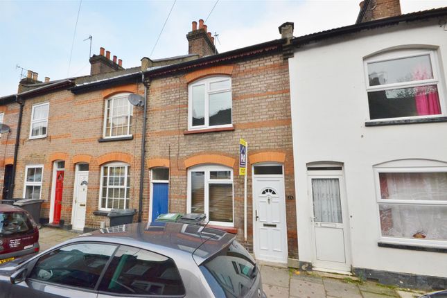 Thumbnail Terraced house to rent in Cowper Street, Luton