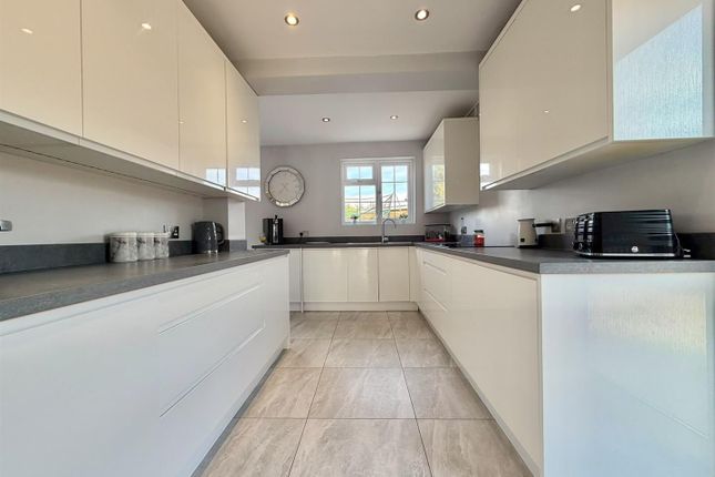 34, Maxwell Road, West Drayton photo 3