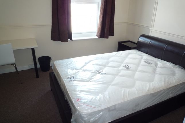 End terrace house to rent in Humber Road, Beeston