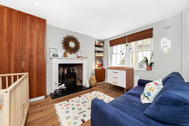 Flat for sale in Camden Hill Road, Crystal Palace, London
