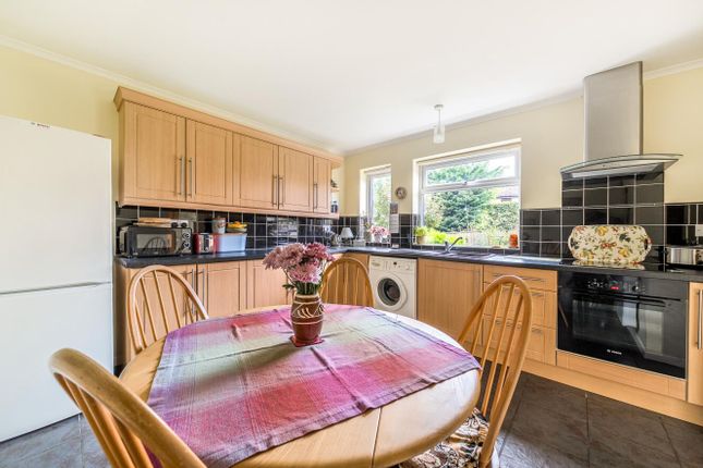 24, Barley Close, Malmesbury photo 3