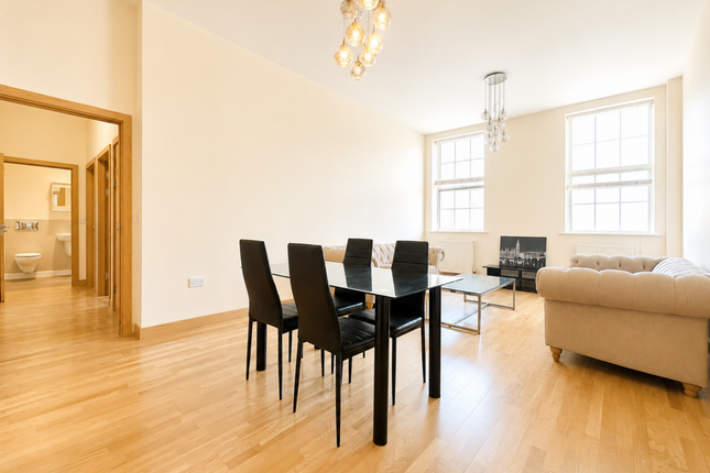 Flat 330, Dagenham photo 5