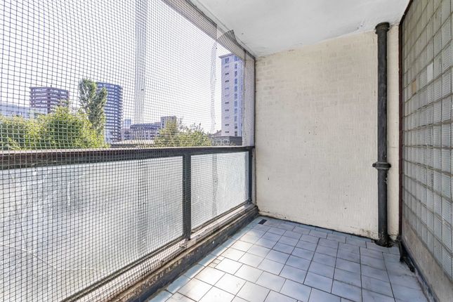 51 St. Aubins Court, De Beauvoir Estate, Balmes Road, Hackney photo 3
