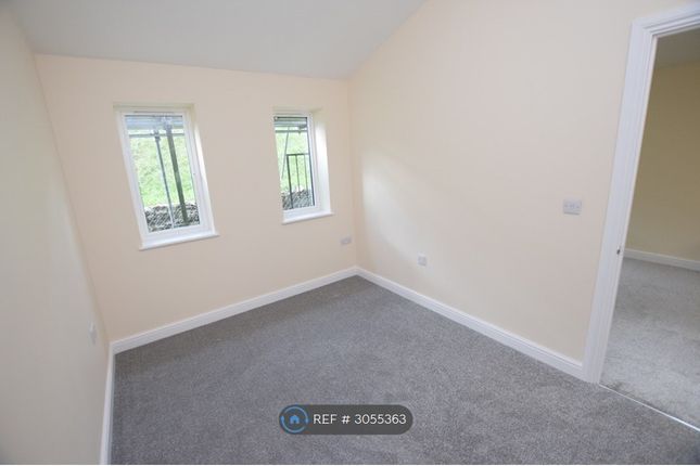 St Hughs Wells Road, Radstock photo 4