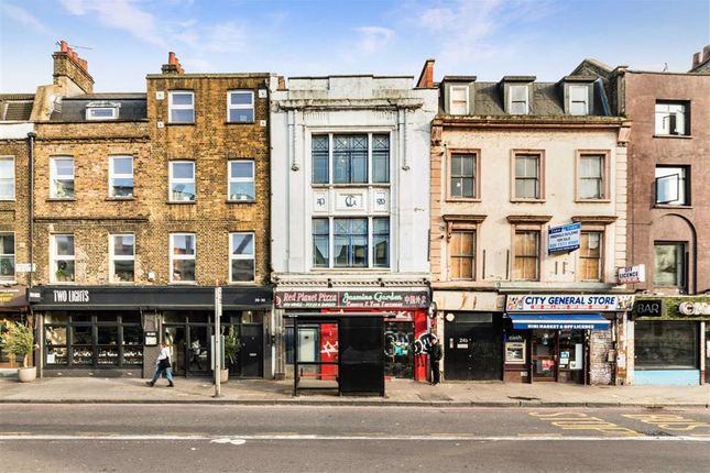 Thumbnail Flat to rent in Kingsland Road, London
