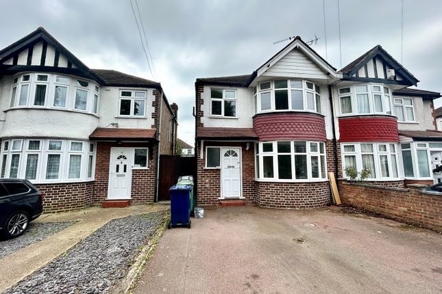 Conway Crescent Perivale Greenford Ub6 3 Bedroom Property To Rent