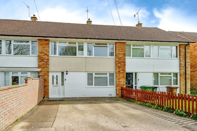 Thumbnail Terraced house for sale in Tilers Way, Reigate