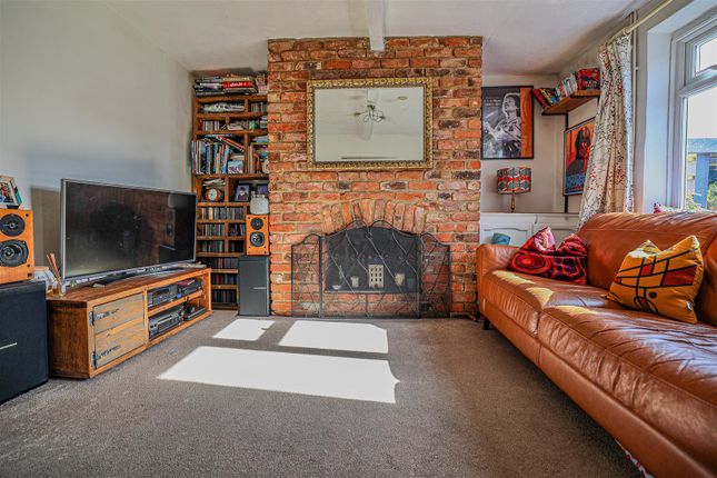 45, Queensway, Hemel Hempstead photo 5