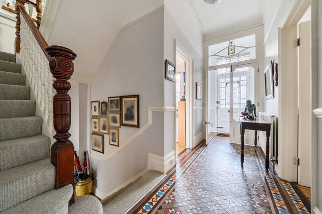 111, Rosebery Road, London photo 2