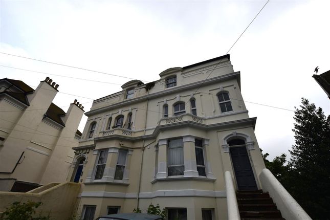 Thumbnail Flat to rent in Quarry Crescent, Hastings