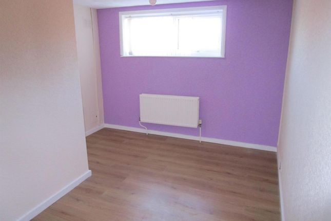 2, Kitchener Road, Great Yarmouth photo 4