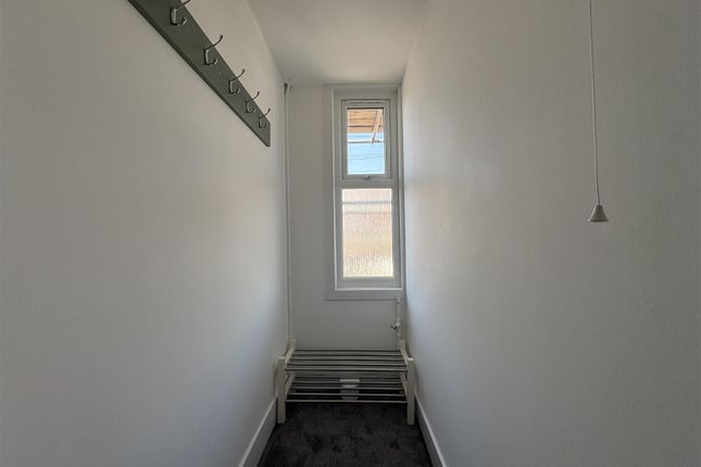 39C, Lyndhurst Road, Lowestoft photo 5