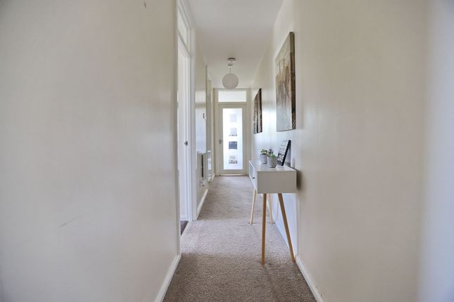 Flat 9, Appleby Gardens, Bury photo 2