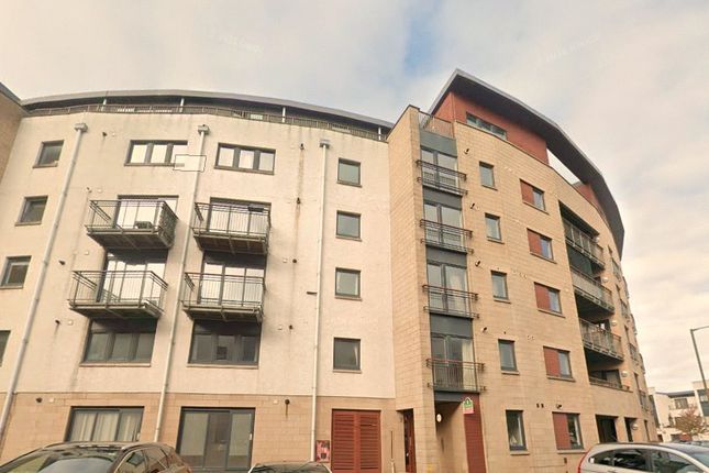 2-bed flat on Flat 11, 7, East Pilton Farm Crescent, Midlothian, £130,000