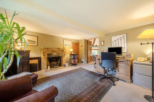 Wychwood Farmhouse,, Field Assarts, Oxfordshire photo 2
