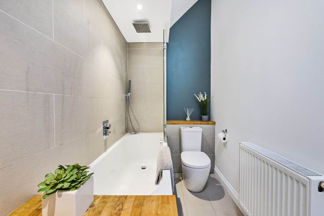 Flat for sale in Station Masters House, Earlsfield Road