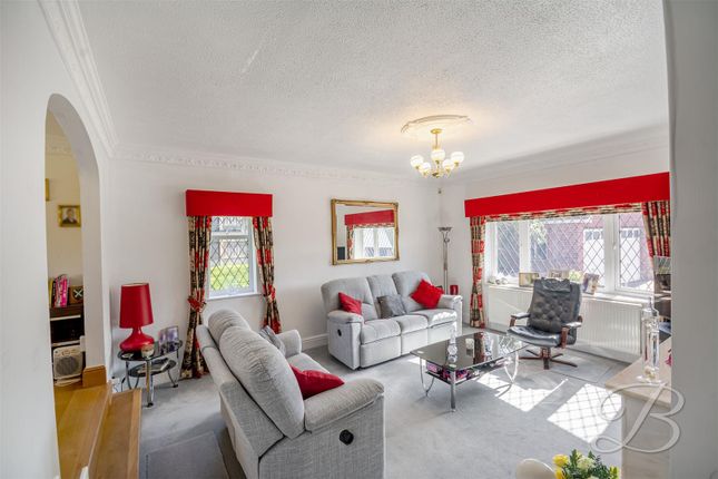 The Briars, Mansfield Road, Chesterfield photo 3