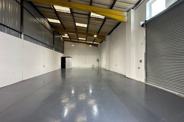 Warehouse to let in Thorpe Road, Melton Mowbray, Leicestershire