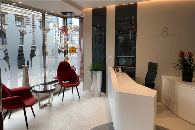 Office to let in City Road, London