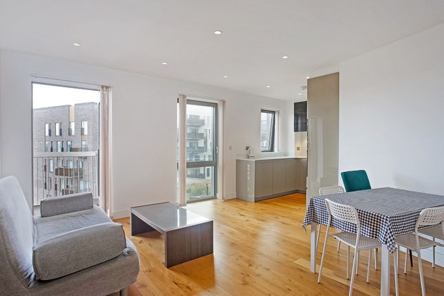 Thumbnail Flat for sale in Bywell Place, London