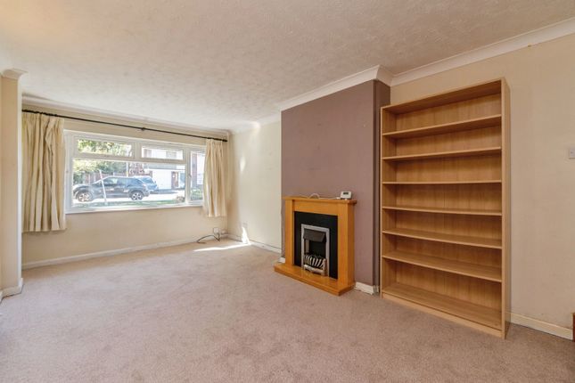 43, Langemore Way, Essex photo 3