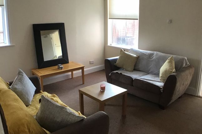 190, Rolleston Drive, Nottinghamshire photo 2