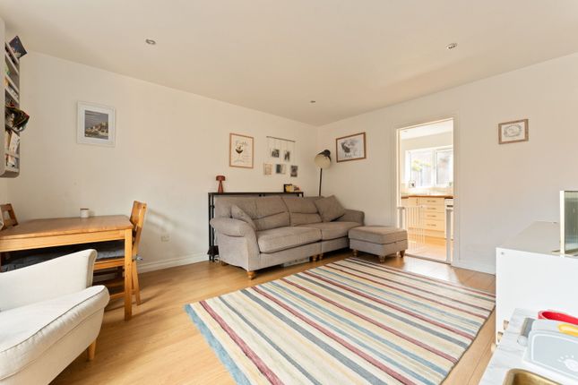 63, St Clements Way, Bishopdown photo 3