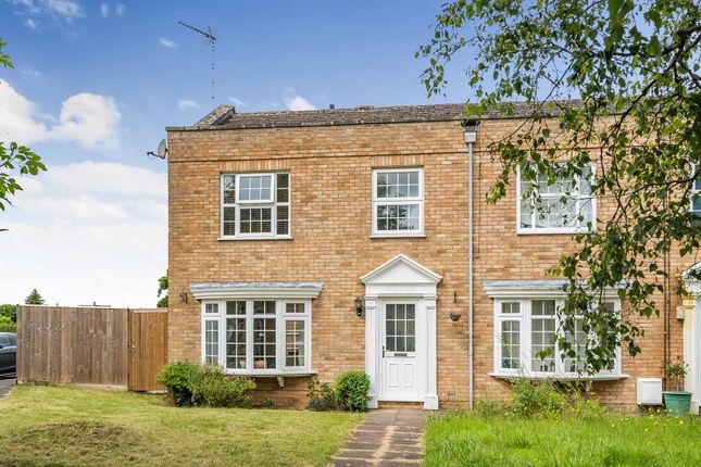 End terrace house to rent in Moreton-In-Marsh, Gloucestershire