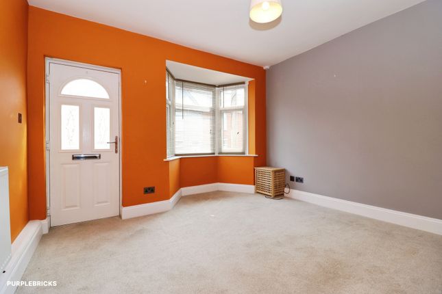 35, Mitchell Street, Chesterfield photo 3