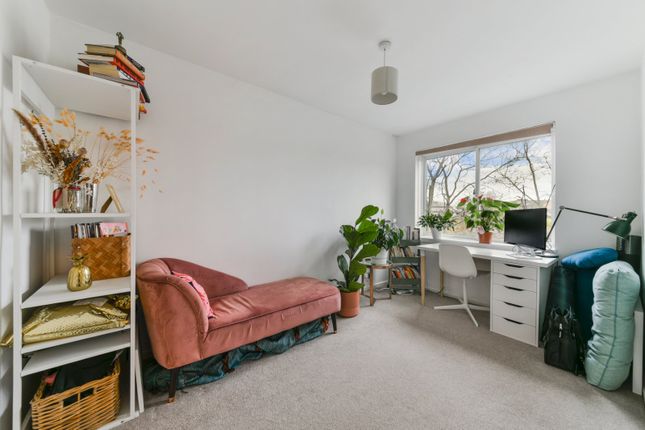 90, Northiam Street, London photo 4